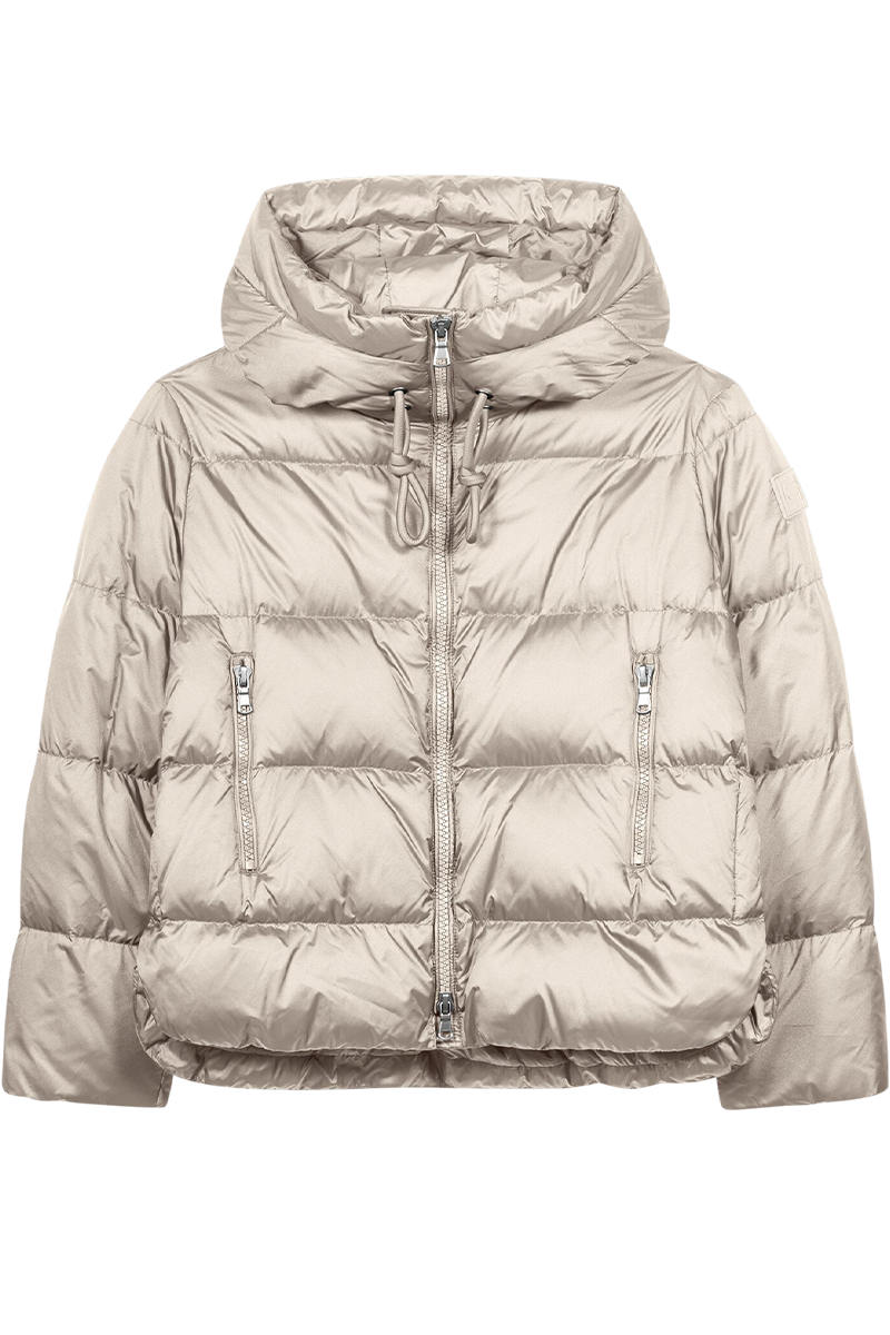 Outdoor-Daunenjacke von LUISA CERANO. Outdoor-Daunenjacke von LUISA CERANO.