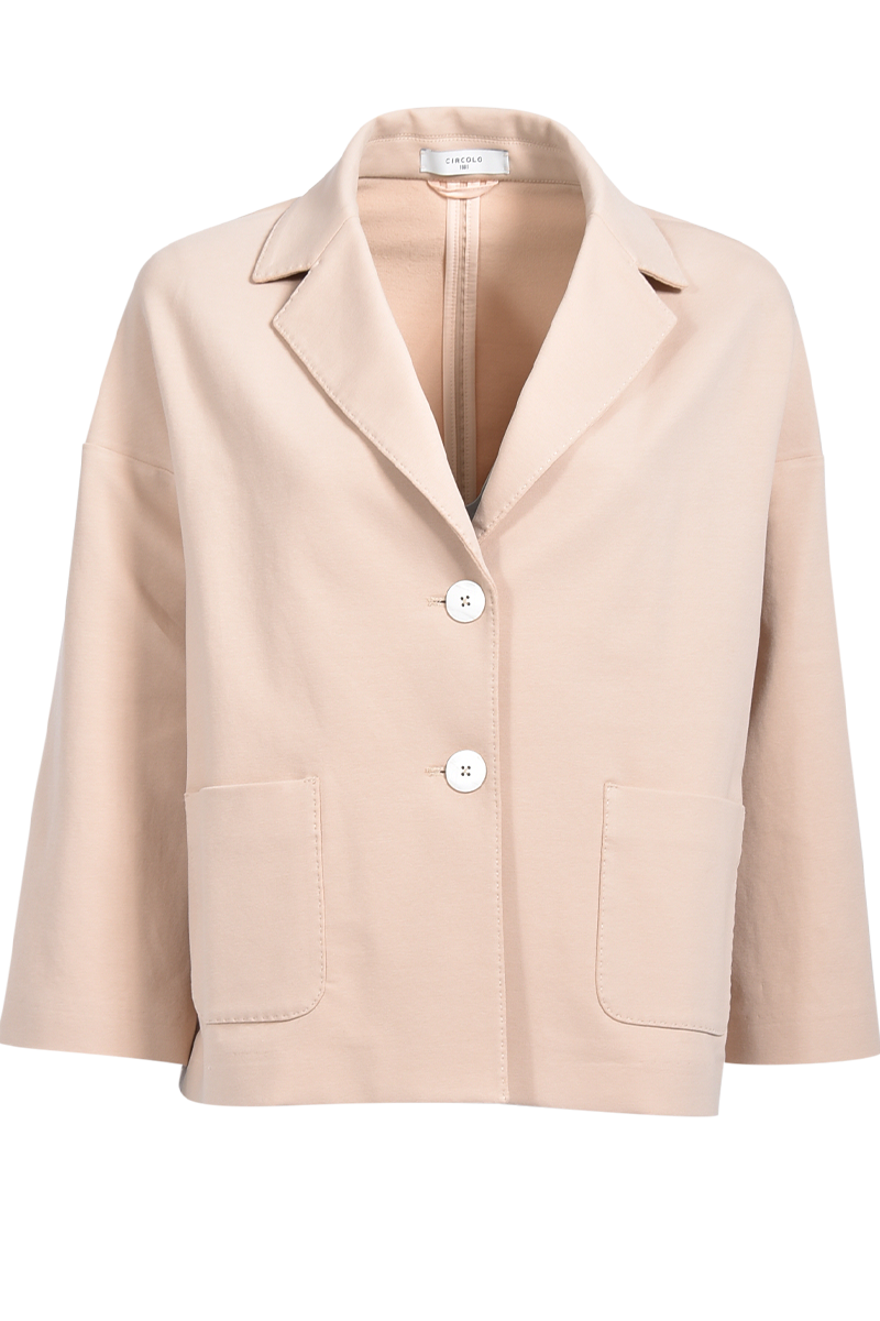 Ausgestellte Jacke von CIRCOLO.