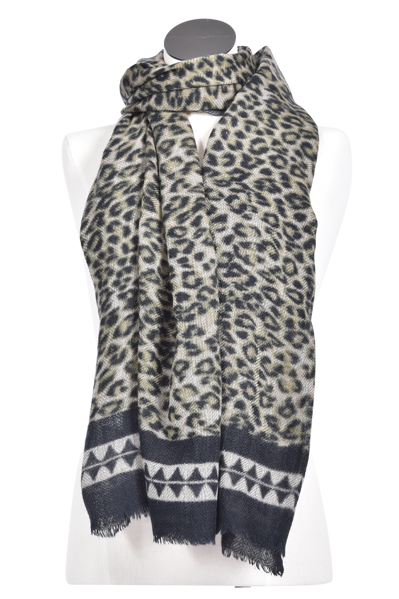 Wolltuch mit "Leo"-Print von MEL&DAVIS.
