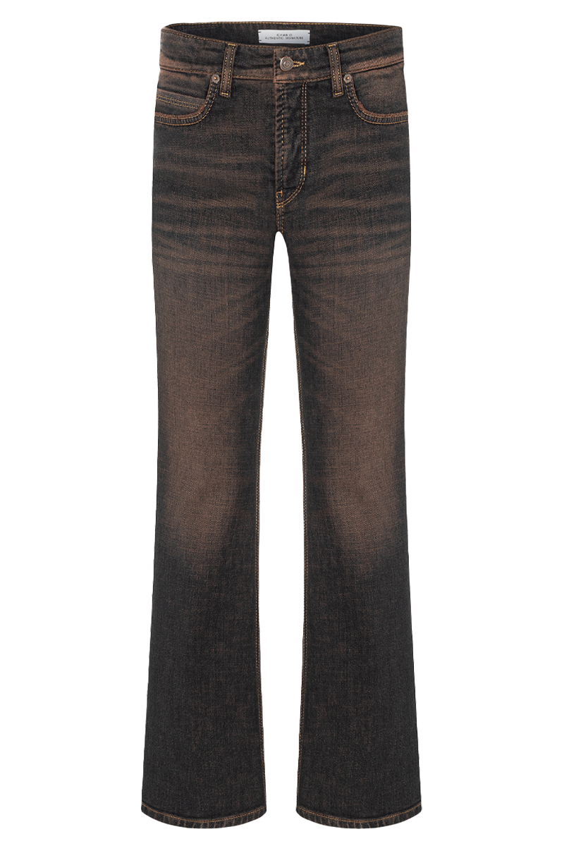 Ausgestellte Jeans "Paris Flared" von CAMBIO.