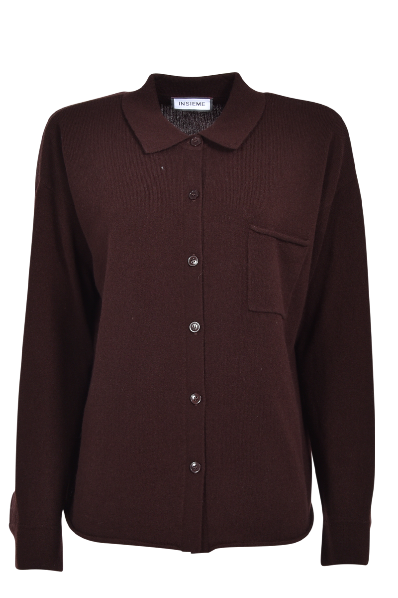 Strickhemd mit Knopfleiste von INSIEME. Strickhemd mit Knopfleiste von INSIEME.